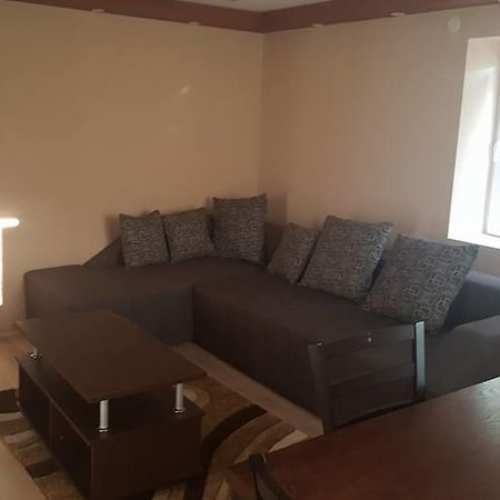 Pestani Apartment Екстериор снимка